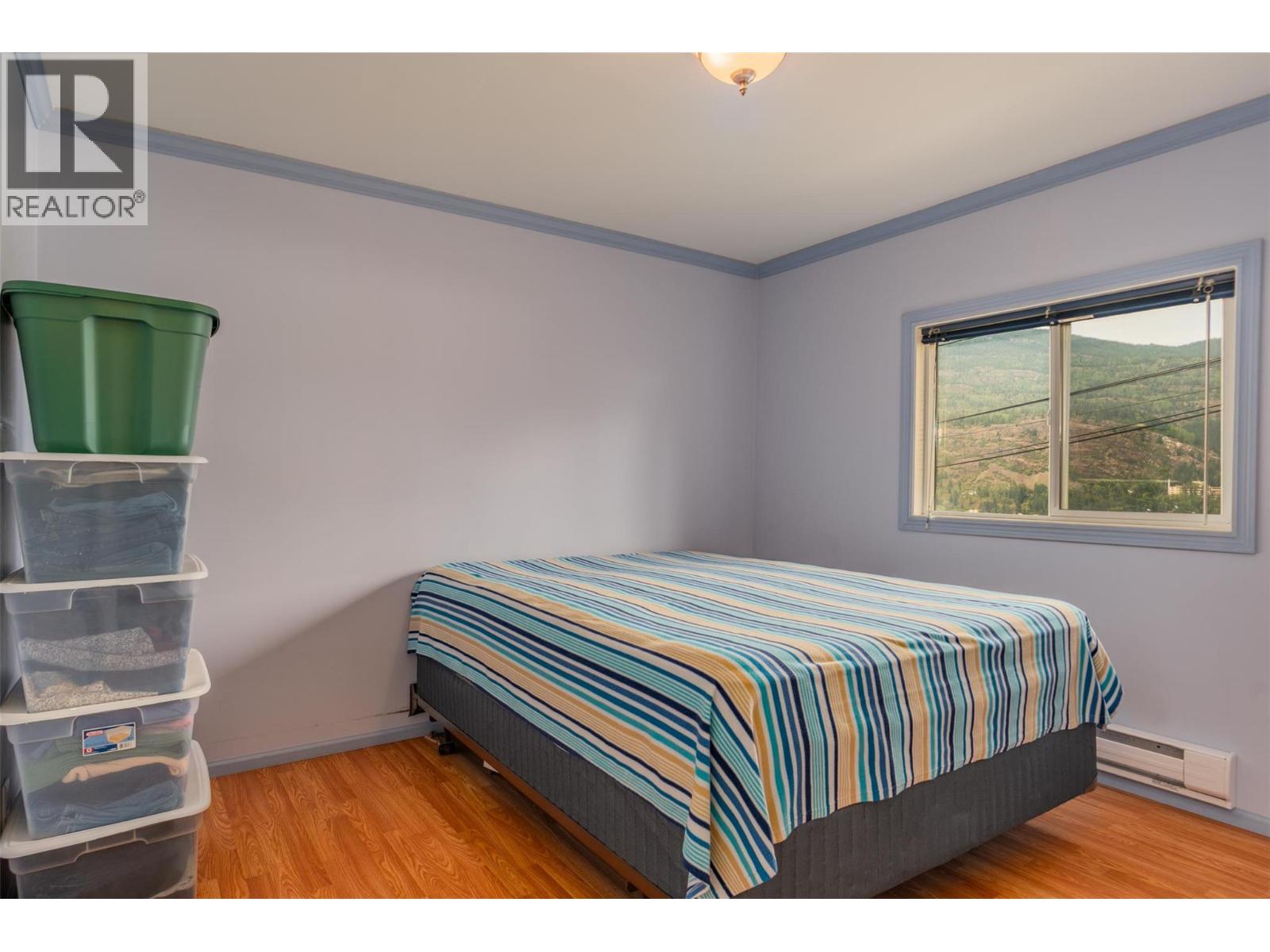562 Spokane Street, Trail, British Columbia  V1R 3V8 - Photo 12 - 10361181