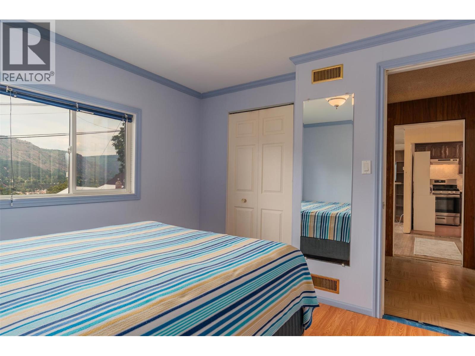 562 Spokane Street, Trail, British Columbia  V1R 3V8 - Photo 13 - 10361181