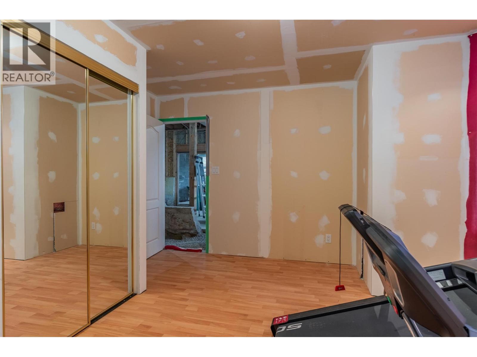 562 Spokane Street, Trail, British Columbia  V1R 3V8 - Photo 22 - 10361181