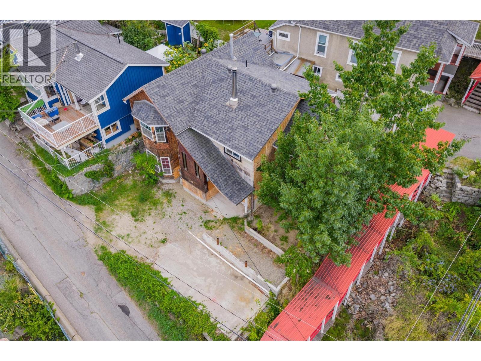 562 Spokane Street, Trail, British Columbia  V1R 3V8 - Photo 31 - 10361181