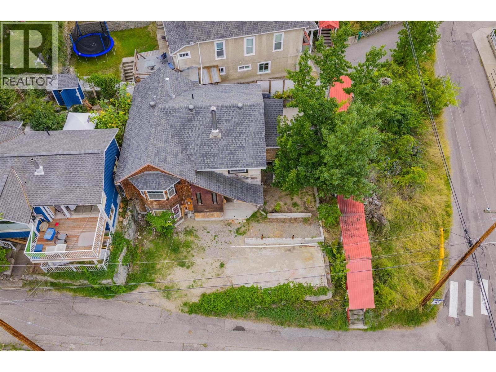 562 Spokane Street, Trail, British Columbia  V1R 3V8 - Photo 40 - 10361181