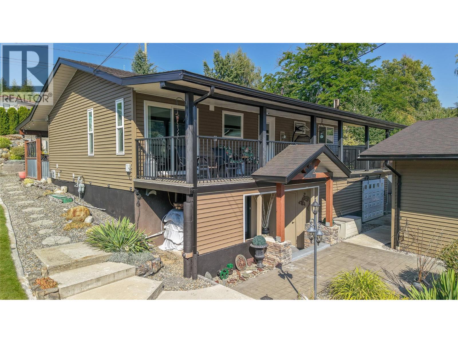 430 3rd Avenue, Trail, British Columbia  V1R 4V4 - Photo 1 - 10361161
