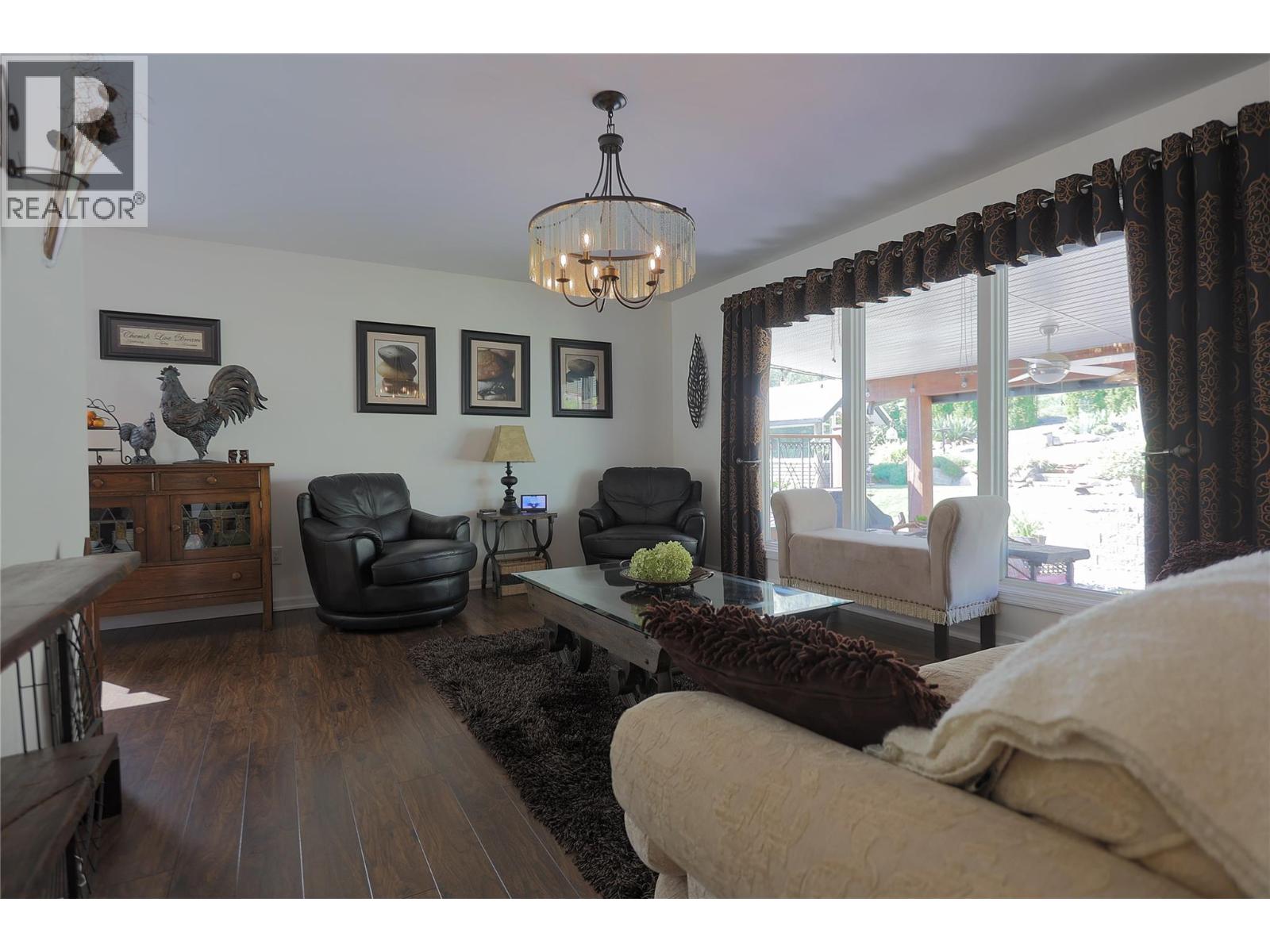 430 3rd Avenue, Trail, British Columbia  V1R 4V4 - Photo 14 - 10361161