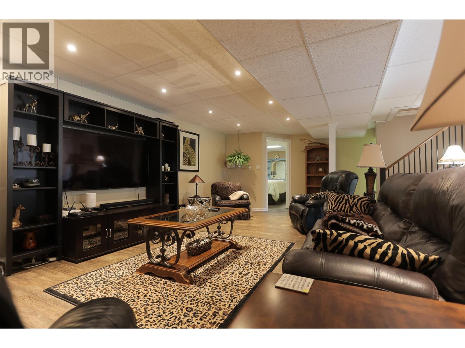 430 3rd Avenue, Trail, British Columbia  V1R 4V4 - Photo 34 - 10361161