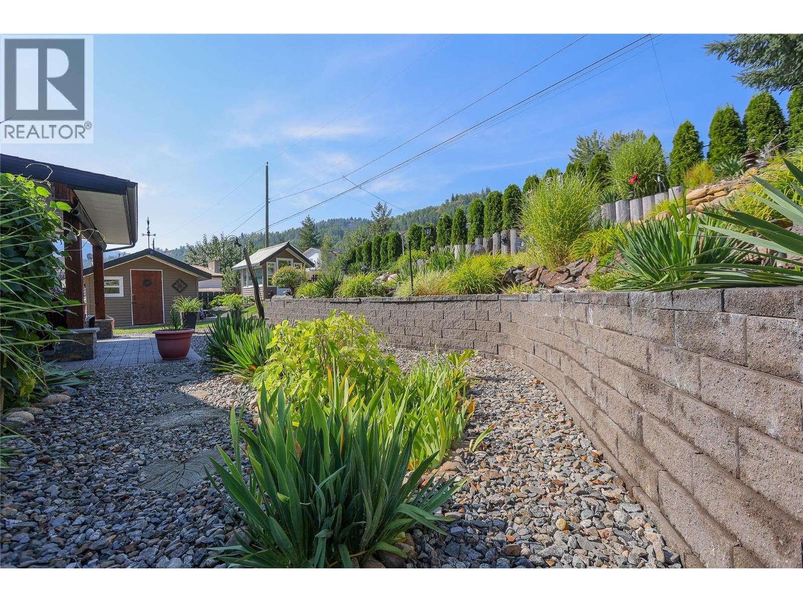 430 3rd Avenue, Trail, British Columbia  V1R 4V4 - Photo 47 - 10361161