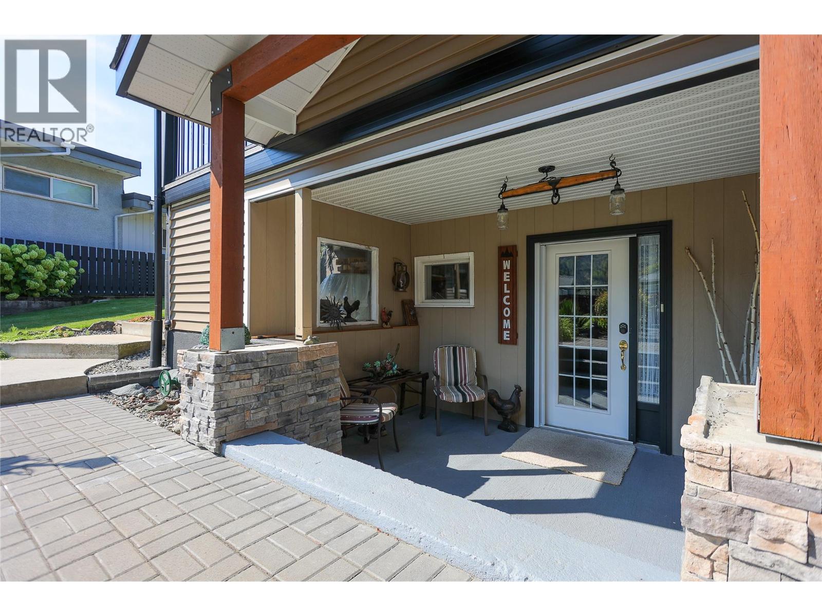 430 3rd Avenue, Trail, British Columbia  V1R 4V4 - Photo 5 - 10361161