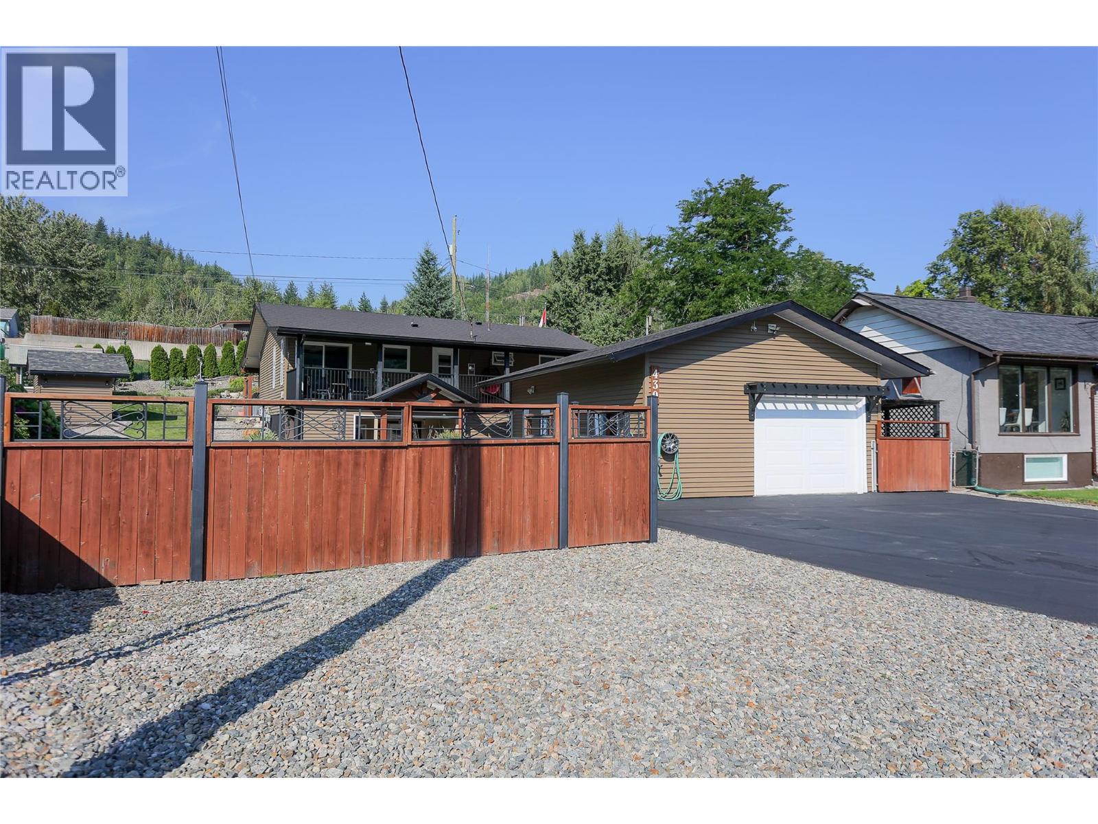 430 3rd Avenue, Trail, British Columbia  V1R 4V4 - Photo 64 - 10361161