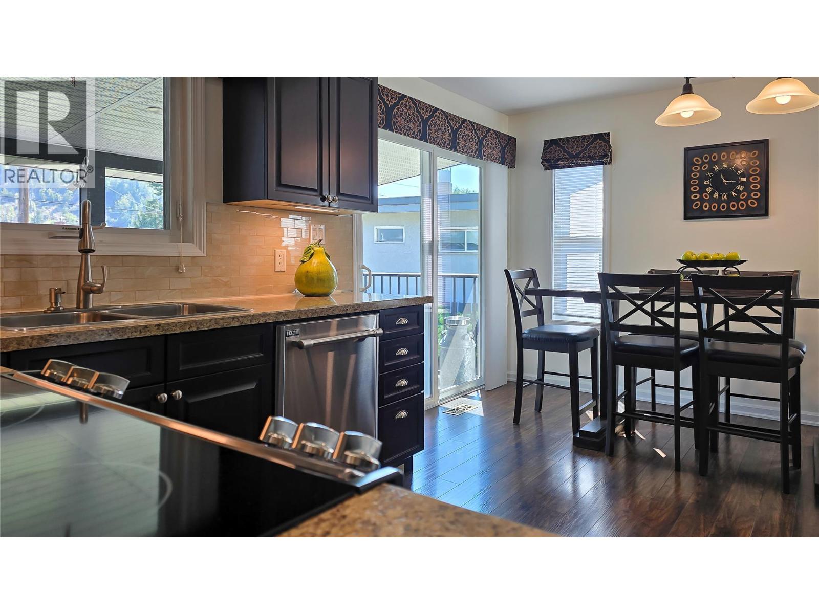 430 3rd Avenue, Trail, British Columbia  V1R 4V4 - Photo 9 - 10361161