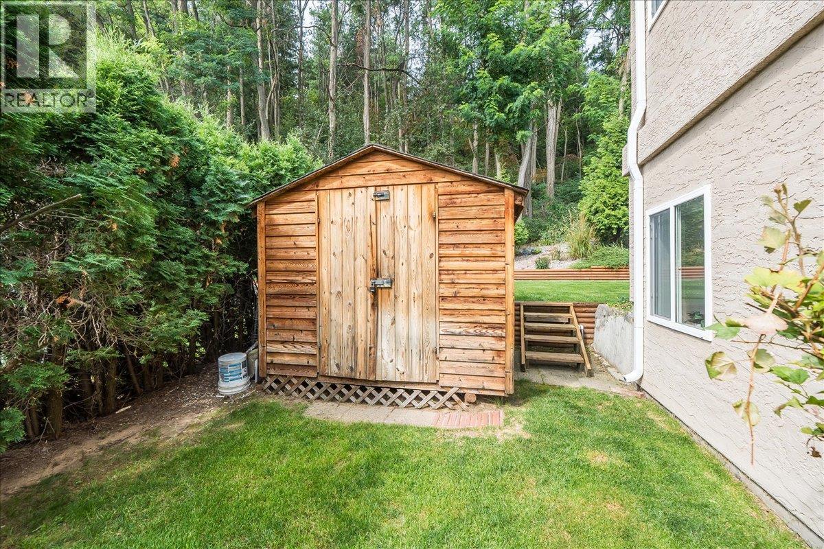 2321 Mcbride Street, Trail, British Columbia  V1R 3A6 - Photo 35 - 10361208