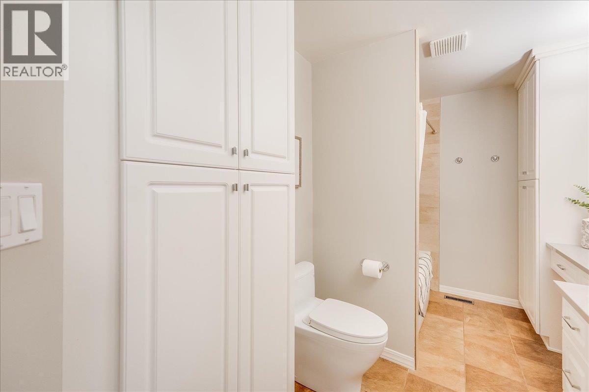 2321 Mcbride Street, Trail, British Columbia  V1R 3A6 - Photo 49 - 10361208