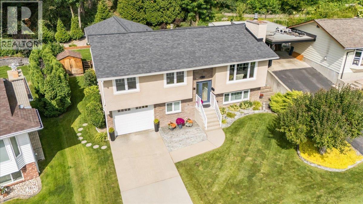 2321 Mcbride Street, Trail, British Columbia  V1R 3A6 - Photo 69 - 10361208