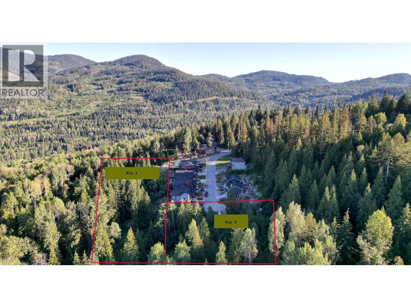 <div class="slider-price">$639,900</div><p>2812 Cedar Crescent, Rossland, British Columbia</p>